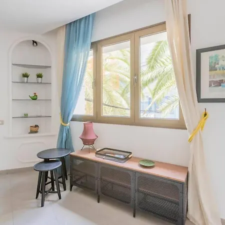 Hjs Plaza I * لاس بالماس دي غران كاناريا