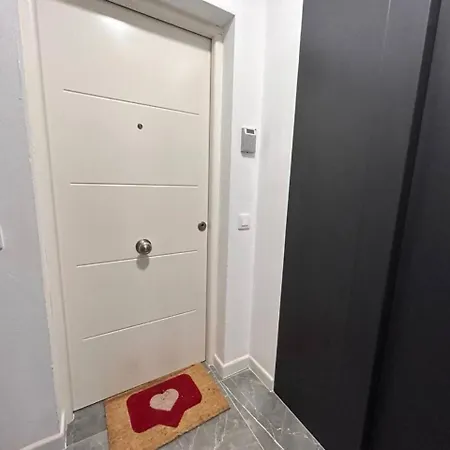 Hjs Plaza I شقة *