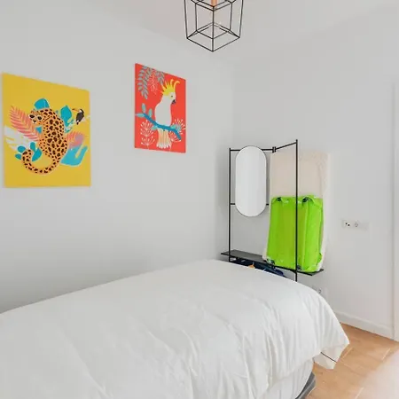 Hjs Plaza Suites Apartments I