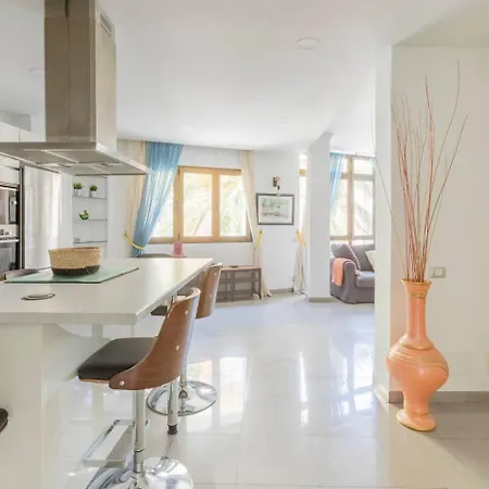 Hjs Plaza Suites Apartments I * Лас-Пальмас-де-Гран-Канария