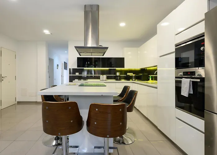 Hjs Plaza I Lejlighed